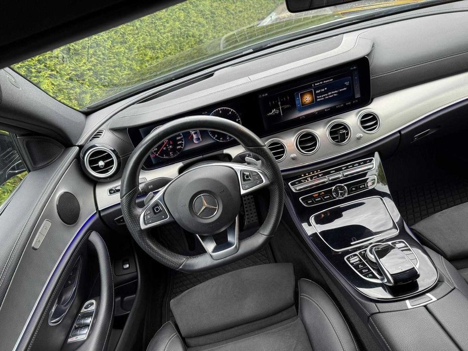 Mercedes E220d 2.0 195KM AMG 2018 4MATIC Full LED Kamera 360/ PL Salon