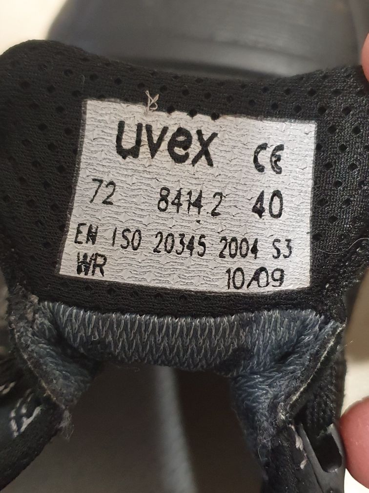 Buty robocze Uvex r. 40 jak nowe, profesjonalne, niskie, bezpieczne no