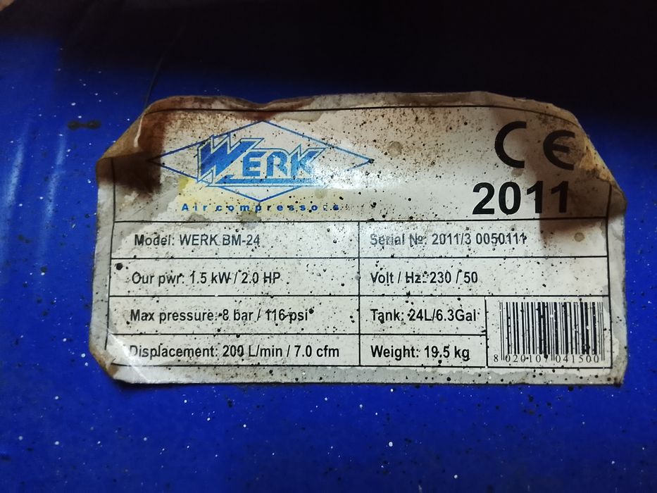 Продам компрессор 24л.