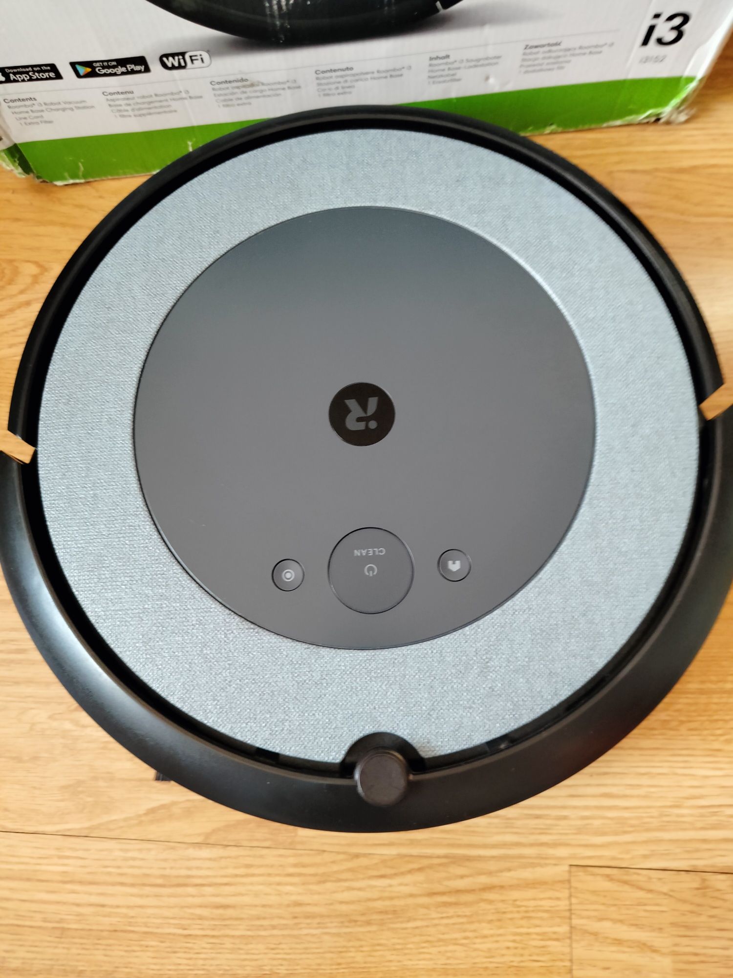 Robot sprzątający iRobot Roomba i3 wi-fi