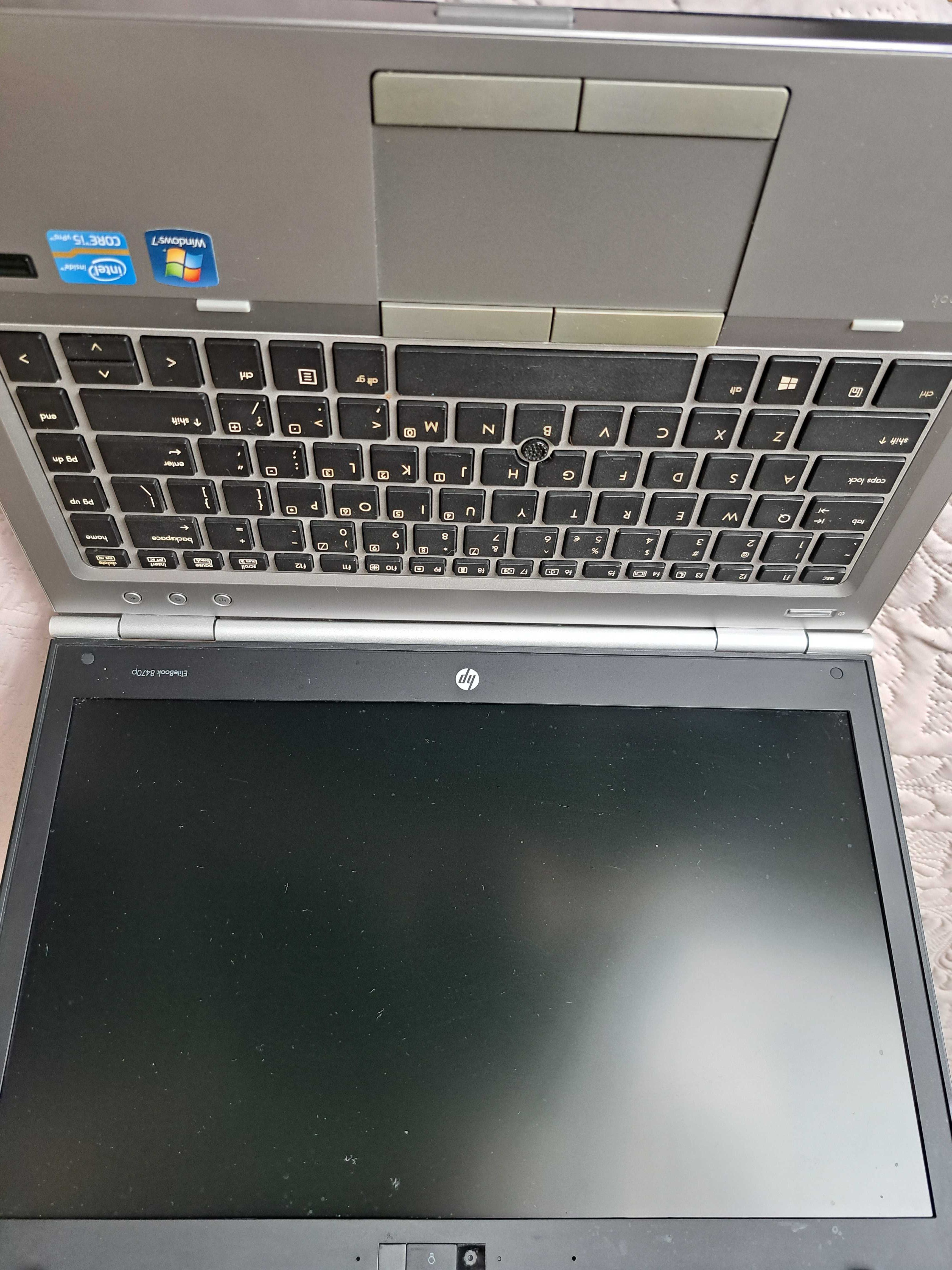 HP elitebook 8740p +stacja dokujaca + oryginalny zasilacz+torba