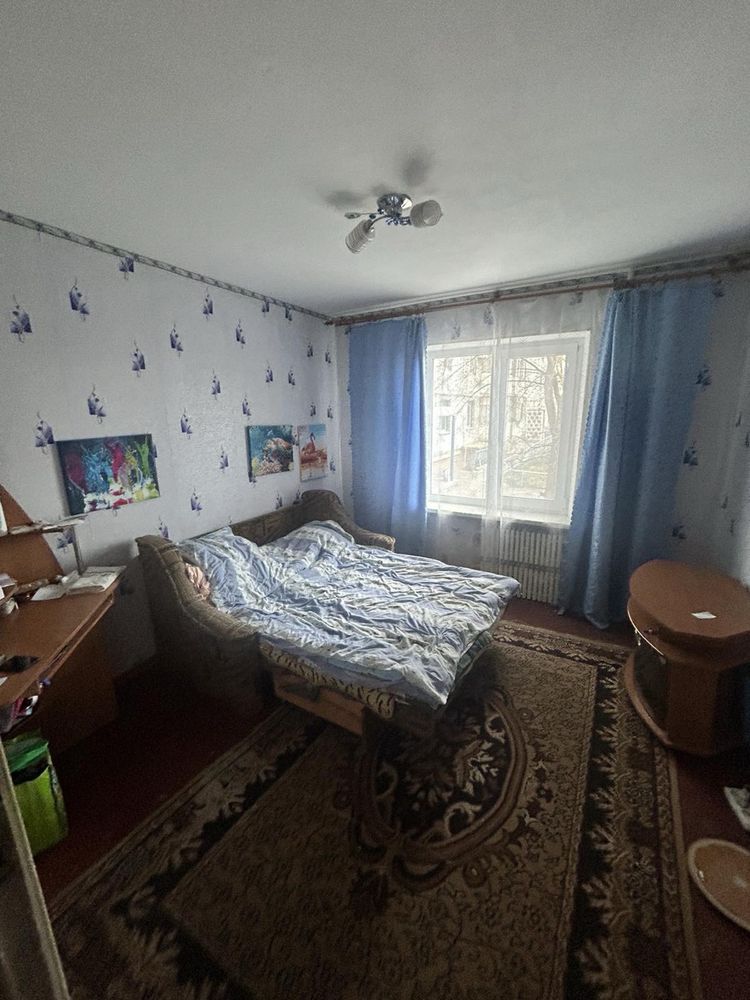 Продаж 3 кімнатноі квартири Бородинський