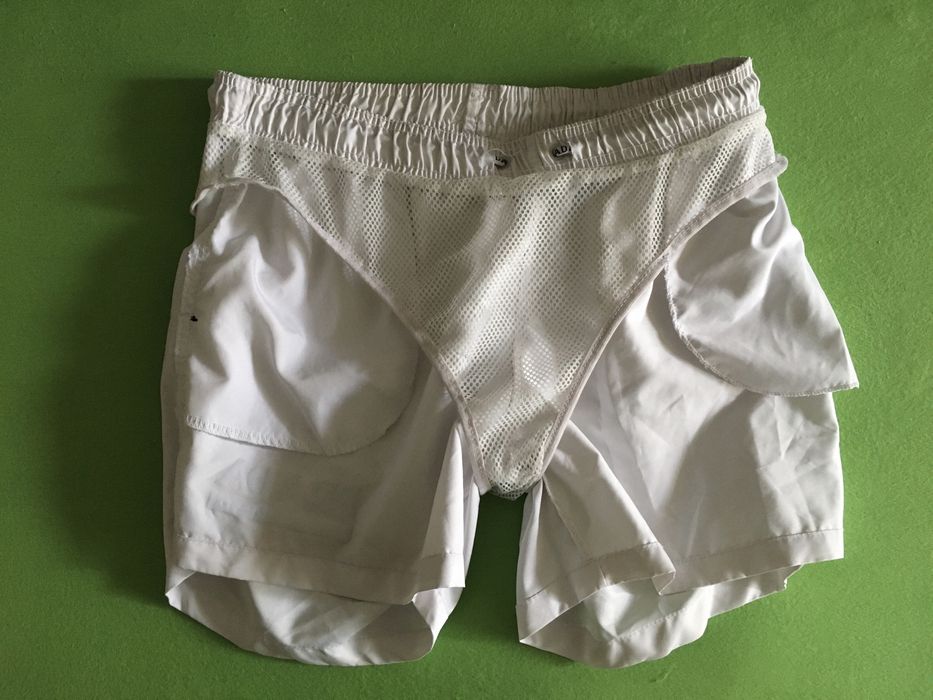 Шорти Prada Hugo Boss 50-52 р