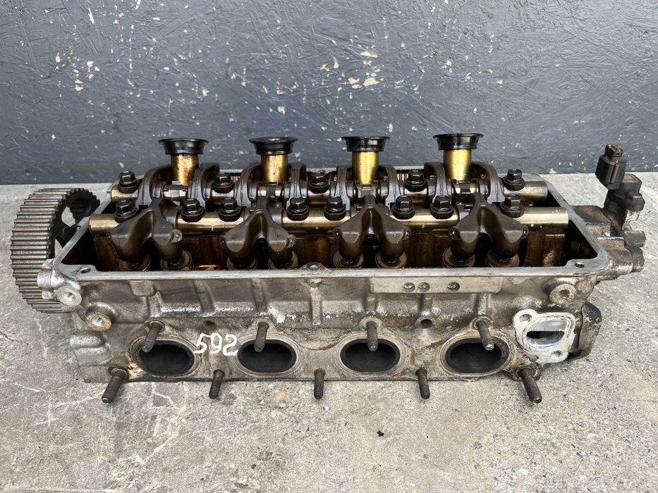 ГБЦ головка блока Mitsubishi Carisma Colt 4 Galant 7 Lancer Pajero 1.8