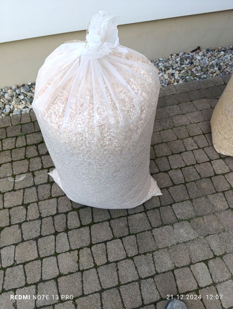 Trociny liściaste iglaste
