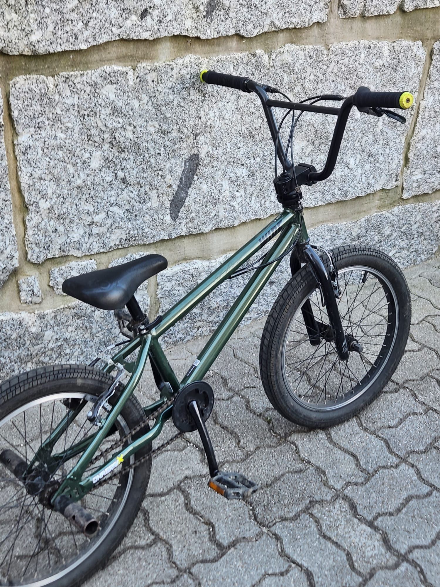 Bmx, está como nova.