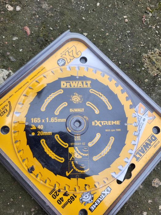 Tarcza Dewalt Extreme 165x1,65