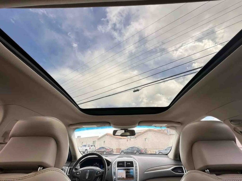 Lincoln MKZ Hybrid Reserve      2018