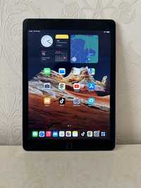 Ipad Air 2 32 Gb + клавіатура