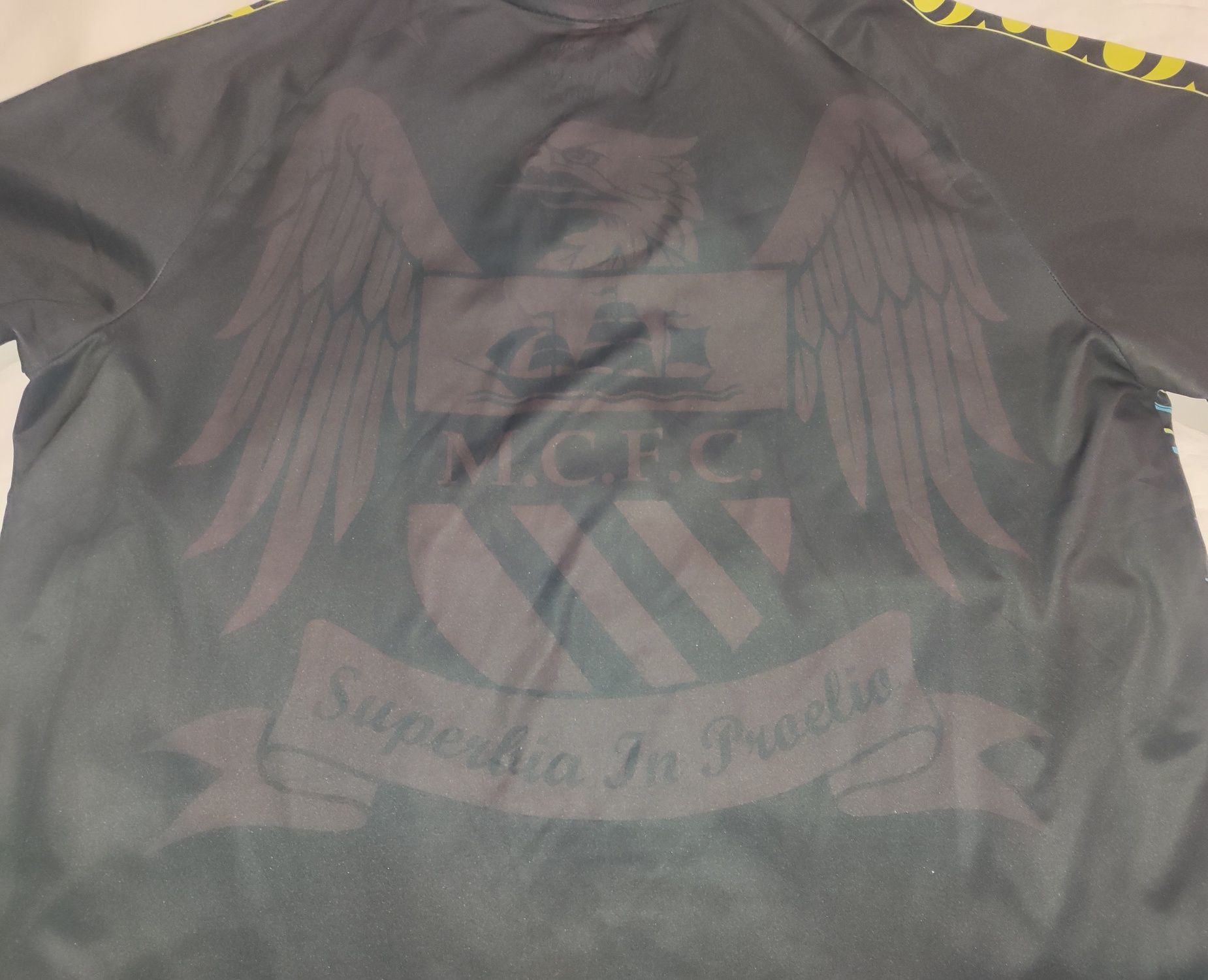 Винтажная ретро футболка FC Manchester City season 1999, L
