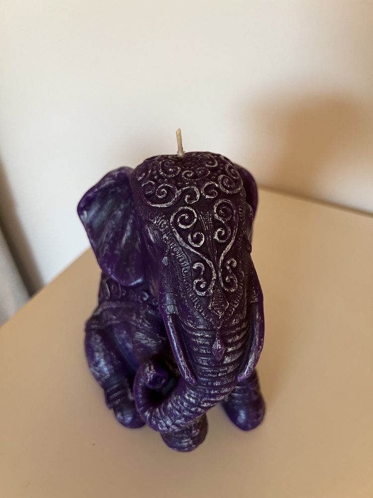 Zara Home świeca słoń fioletowy