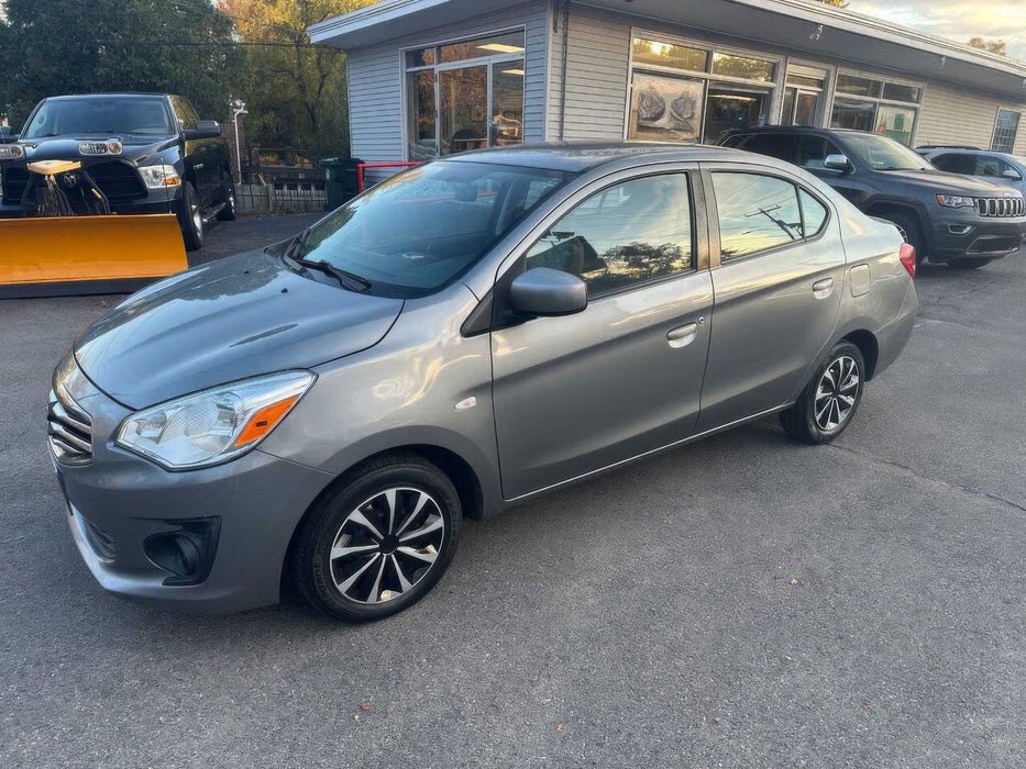 Mitsubishi Mirage G4 ES      2018