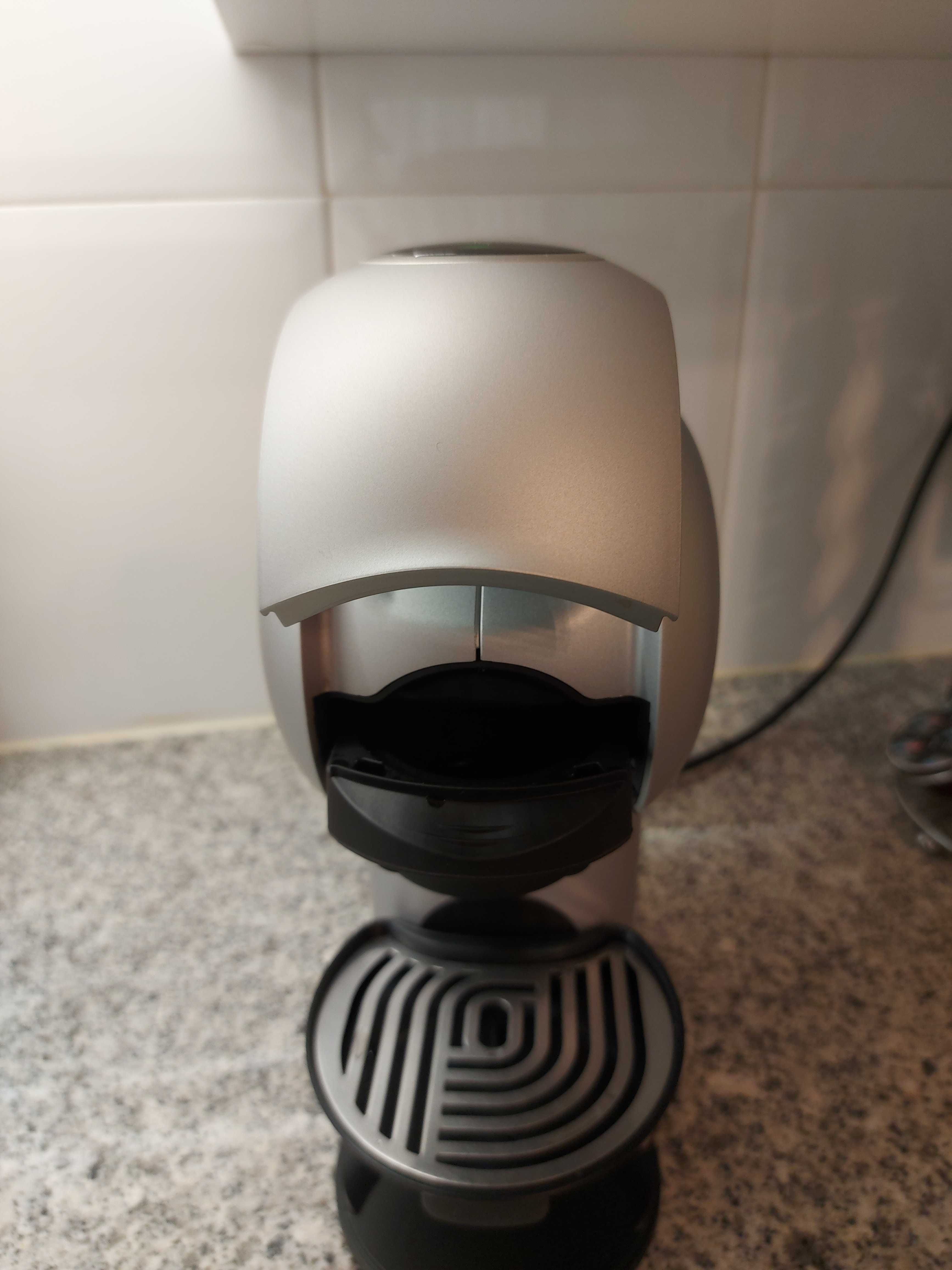 Máquina de Café Genio S Touch Cinza - Dolce Gusto