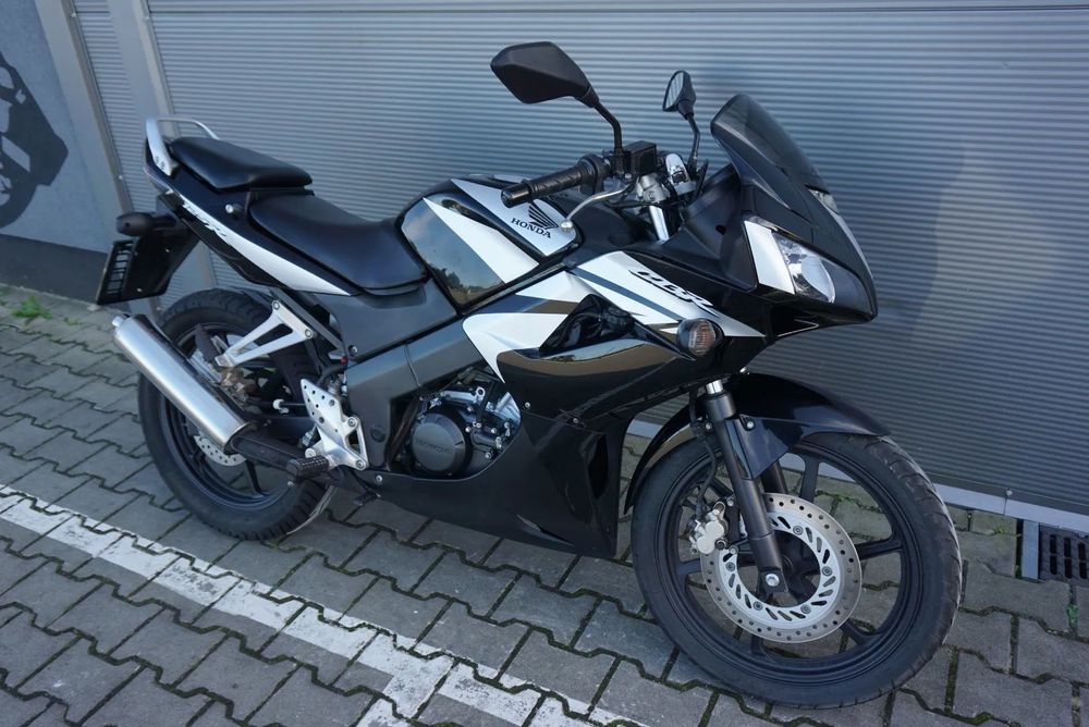Honda CBR 125 R BLACK 2010 rok PIĘKNA! Raty Gwarancja Zamów pod dom