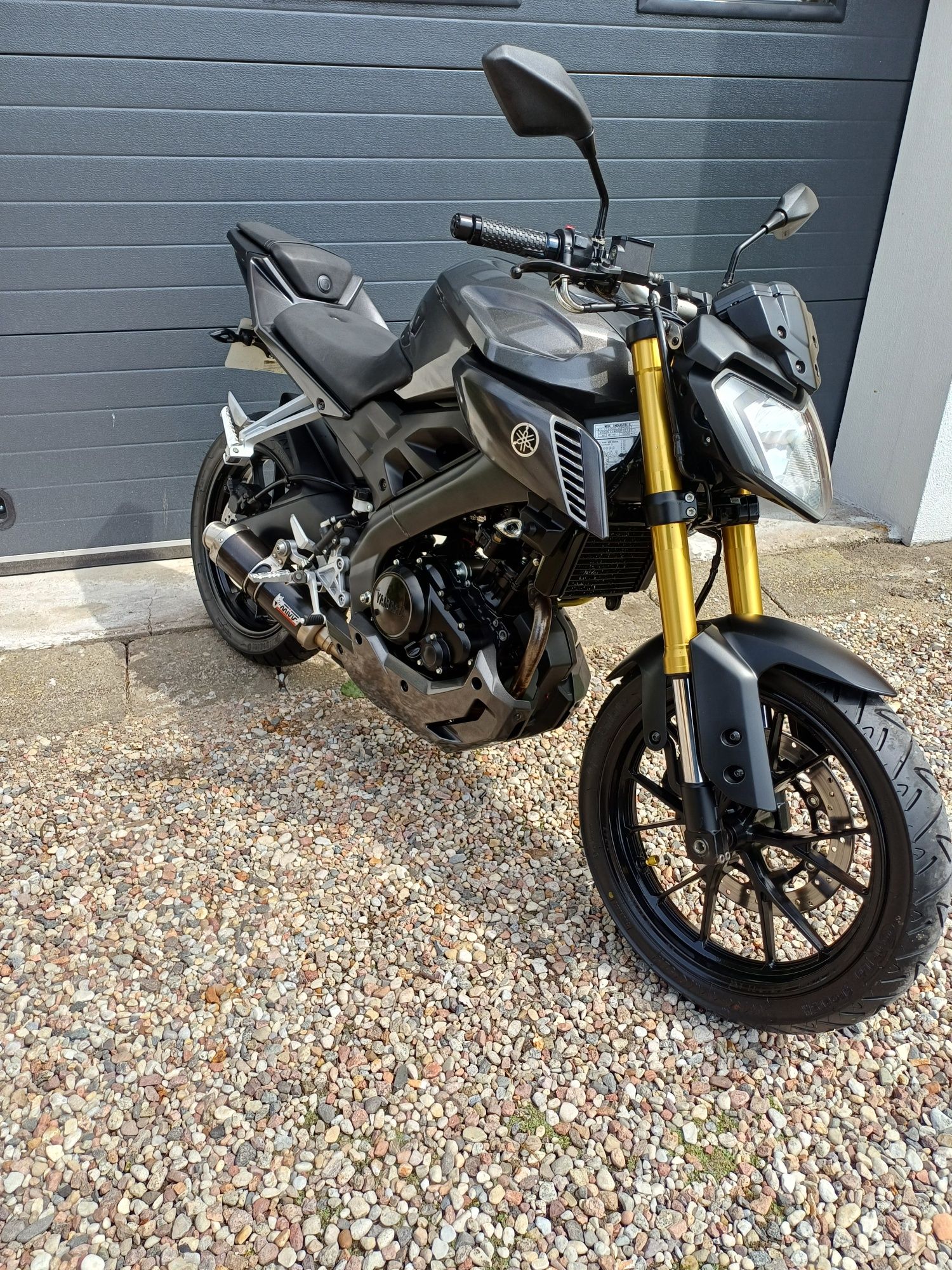 Yamaha MT 125 17r wydech mivv manetki bdb stan