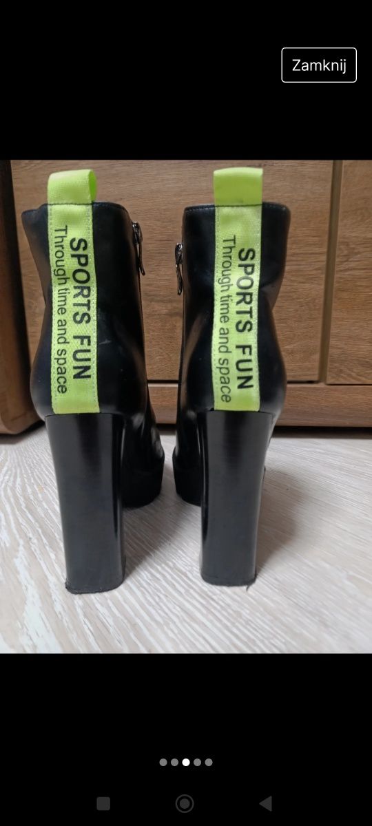 buty ocieplane na obcasie