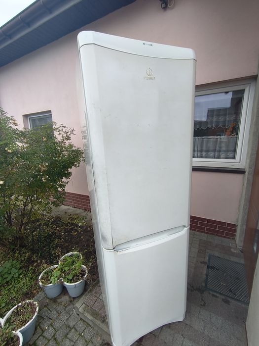 Lodówka Indesit Lodowko-chlodziarka
