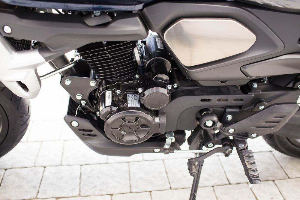 LONCIN LX250-12C AC4 мотоцикл