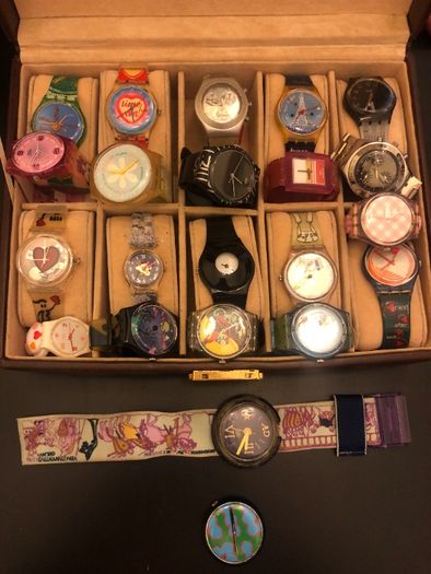 Colecção de 40 relógios swatch