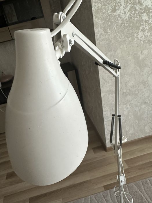 Лампа напольная торшер