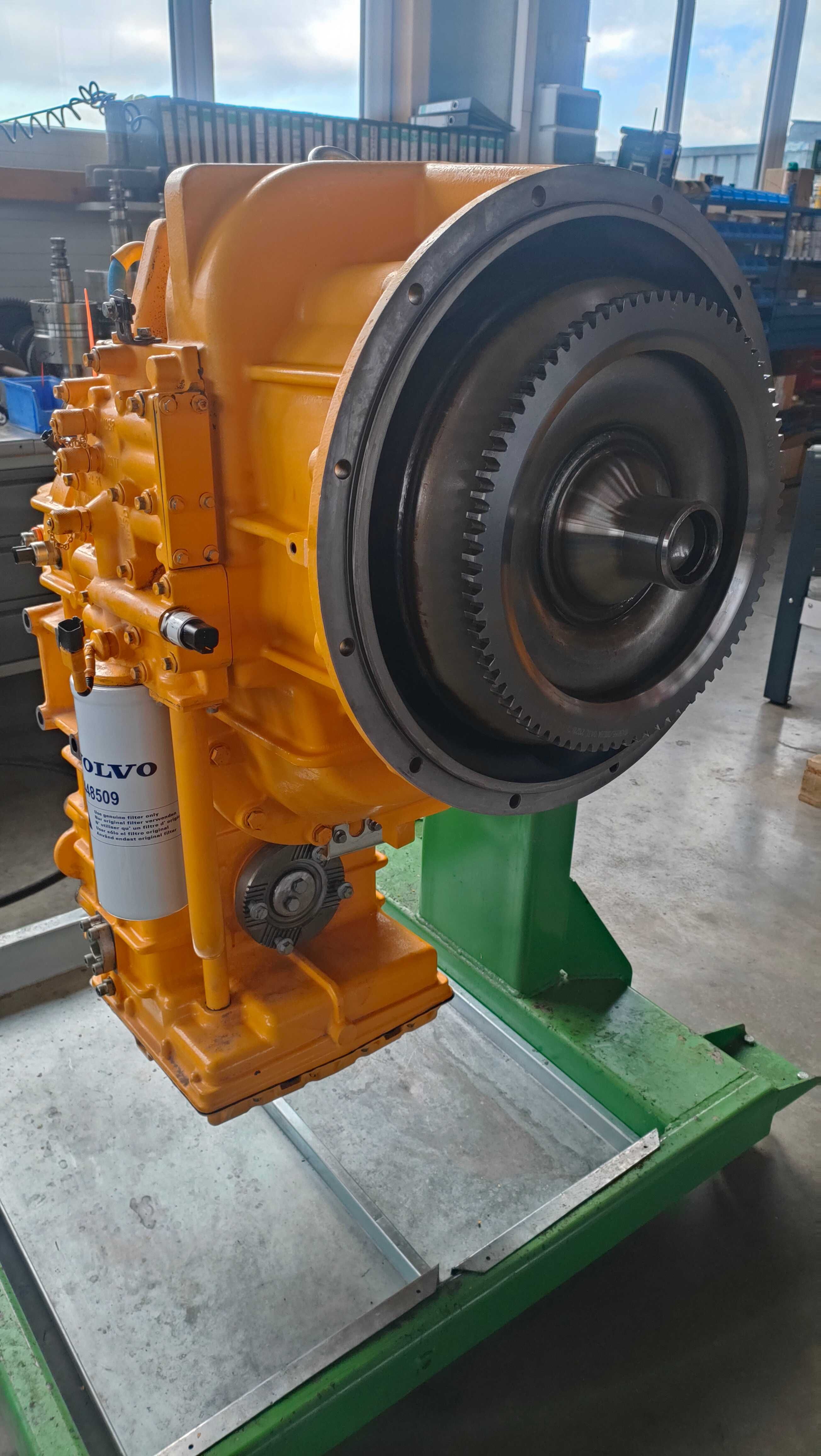 Części używane do Volvo L60/70/90/120/150/180/220E,F,G,H