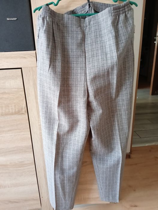 Spodnie letnie 48/50