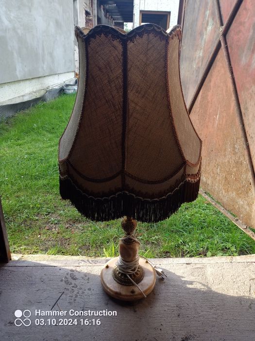 Sprzedam starą lampe
