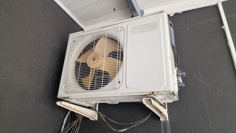 Ar condicionado AUX Completo