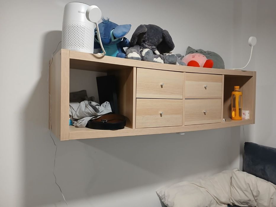 Estante kallax com gavetas