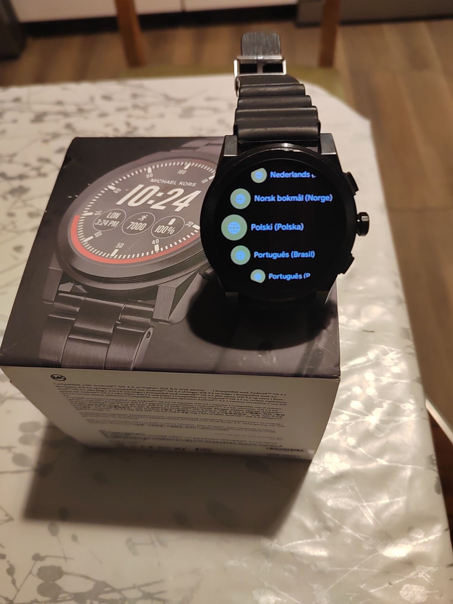 Smartwatch Michael Kors 5029 + ładowarka