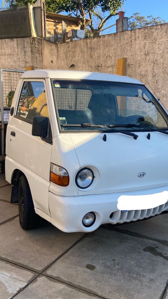Hyundai H100 2.5 vendida do estado em que se encontra parada a 2 anos