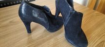 Botins pretos bom estado