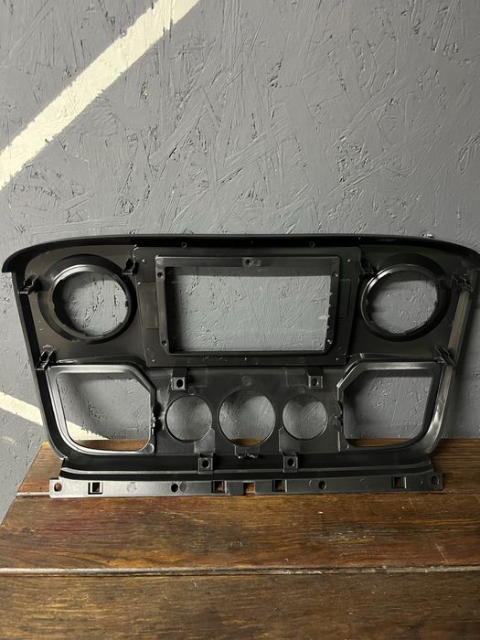 Рамка під магнітолу 10 дюймів Renault Master Opel Movano Nissan NV400