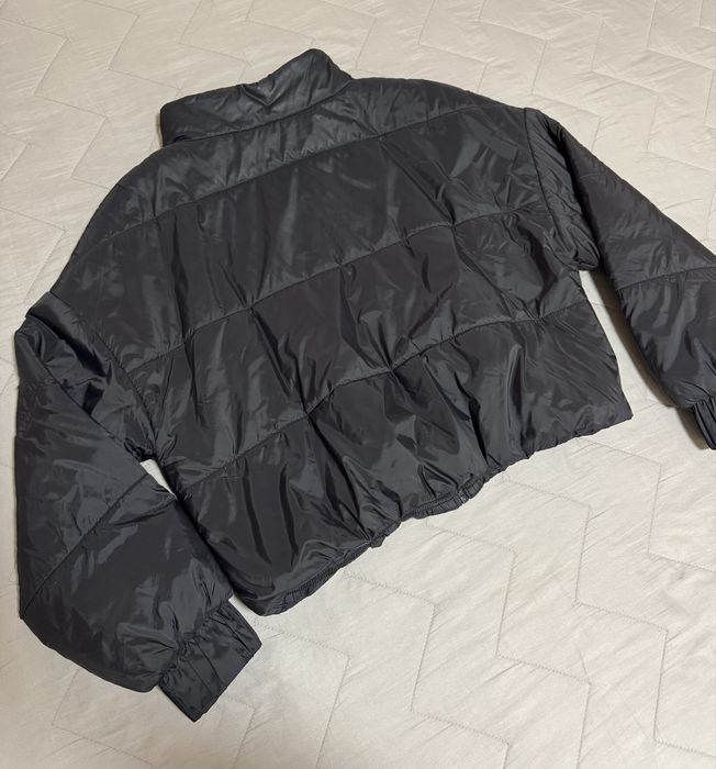 Куртка - бомбер чорна жіночя розмір L