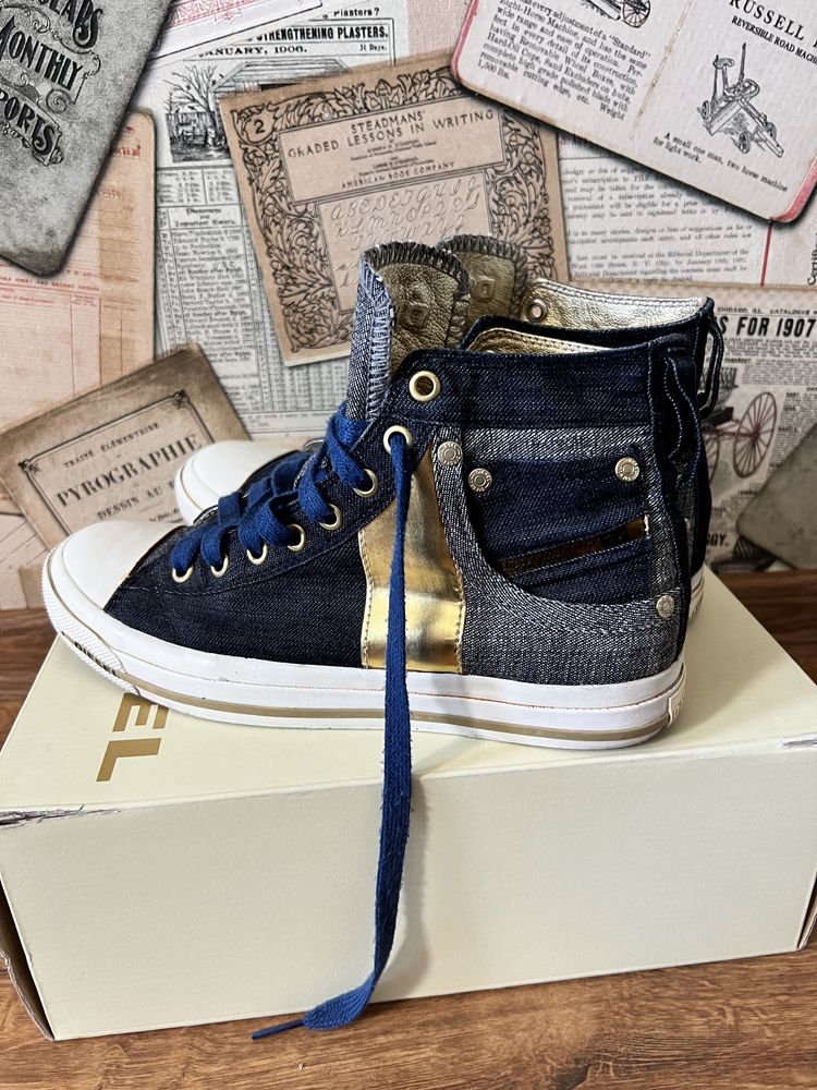 Женские кеды Diesel  39 р