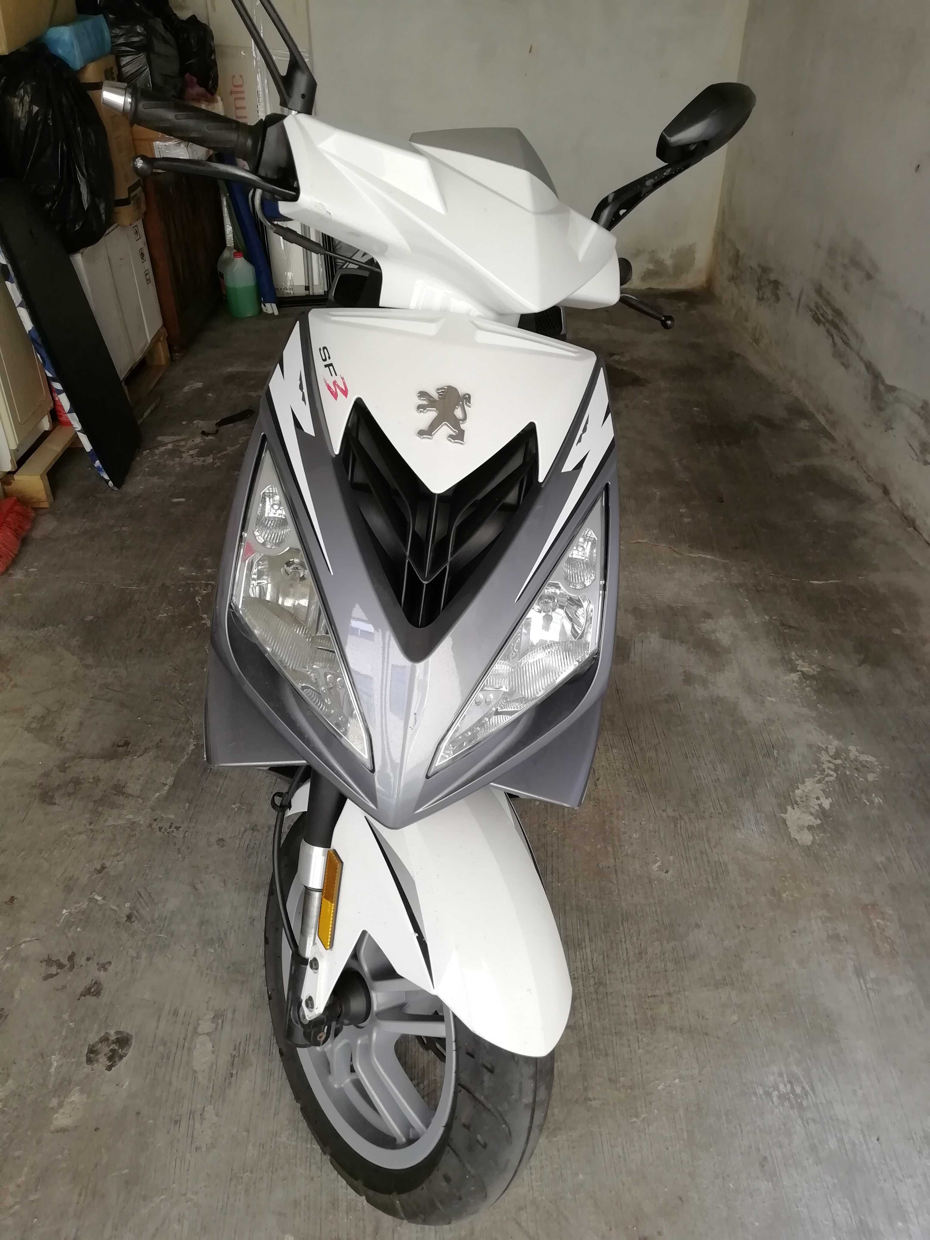 Vendo Scooter Peugeot Speedfight 3