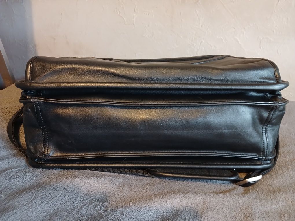 Большая мужская сумка U.A.Luggage,натуральная кожа