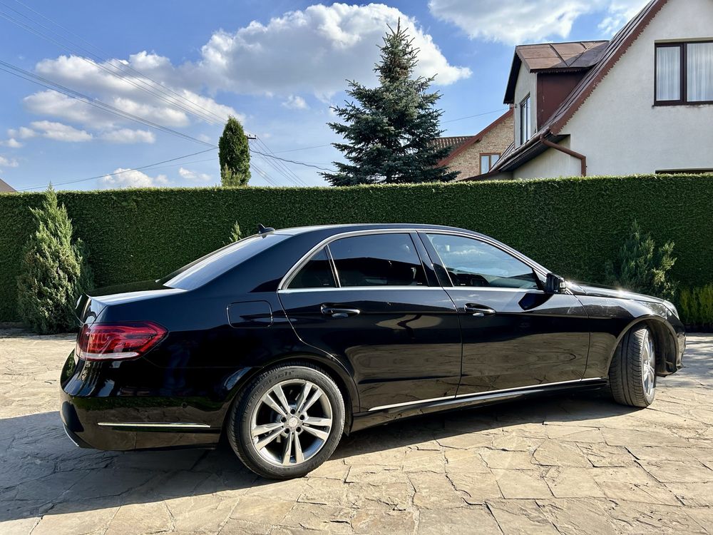 Mercedes w212 мерседес дизель 2.2 рідна фарба рідний пробіг