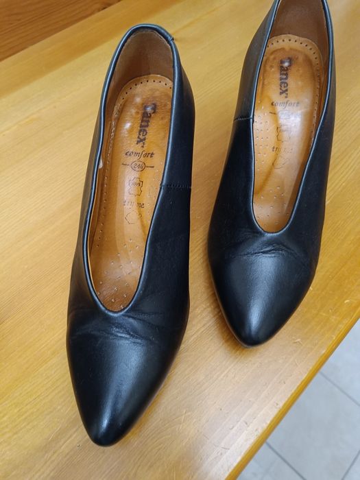 Buty damskie firmy Tanex. Rozmiar 37,