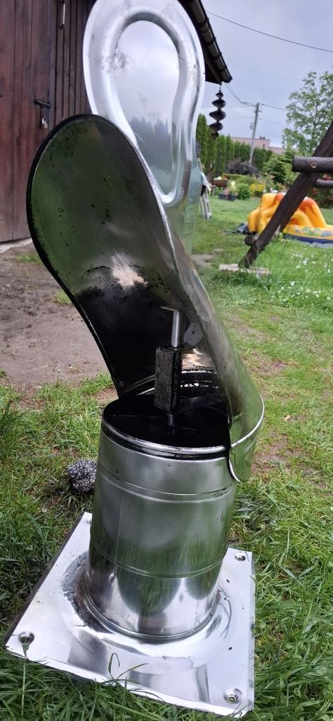 Nasada Obrotowa Kominowa Strażak Spalinowy Fi 180 razem z podstawą