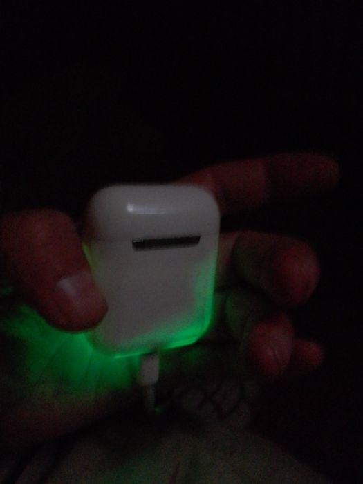 Продам блютуз наушники