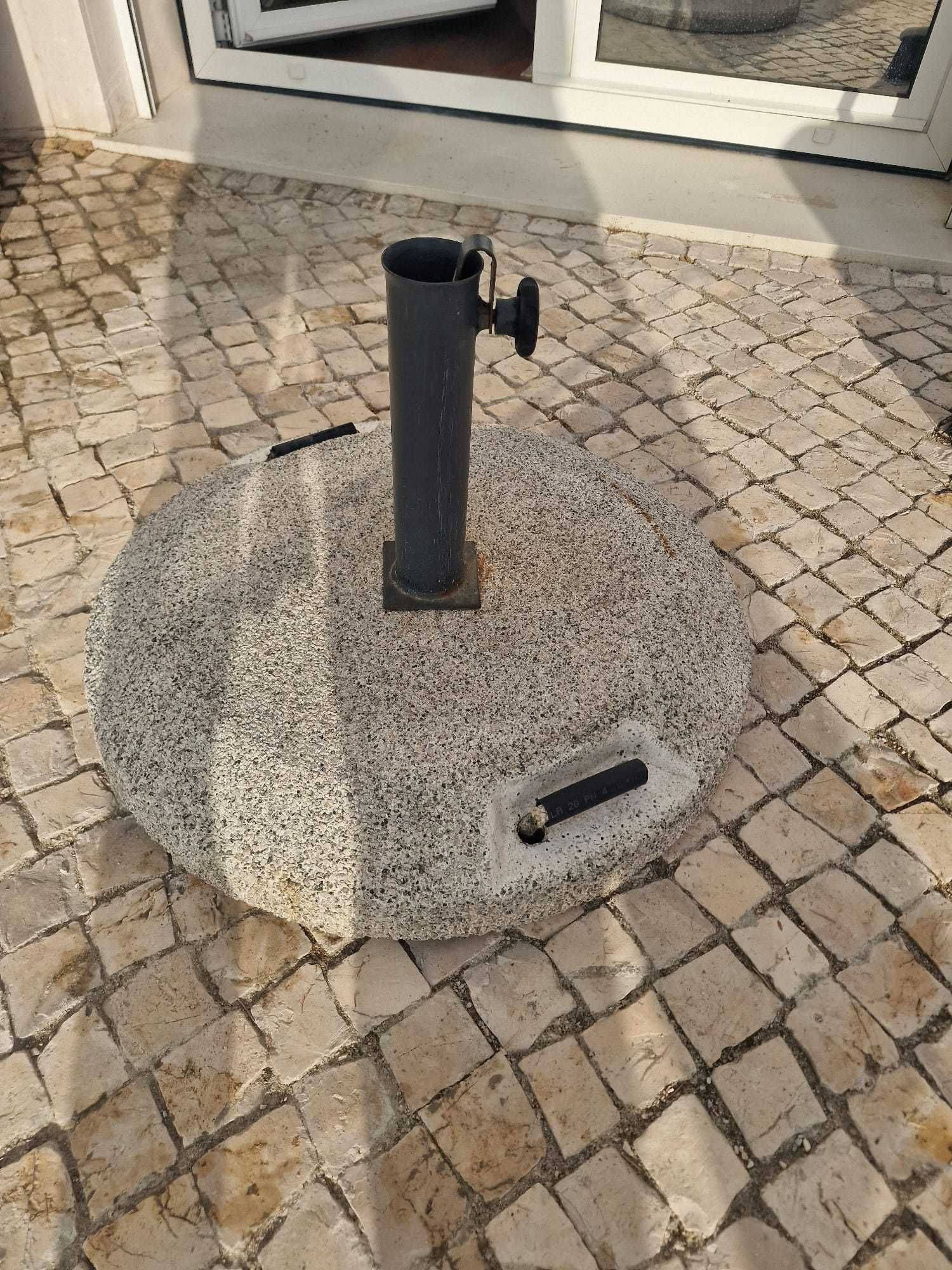 Base para guarda sol 45 kg em betão