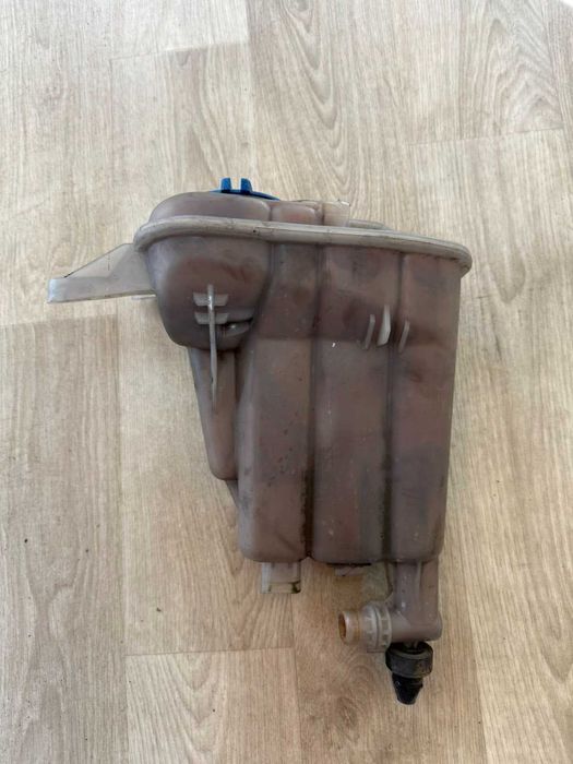 Бачок системи охолодження расширительный Audi Q5 Кью 5 кю 5 2009-2017р