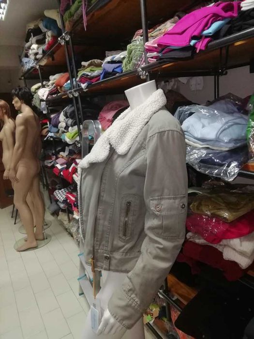 Casaco Curto de Senhora tipo Bomber