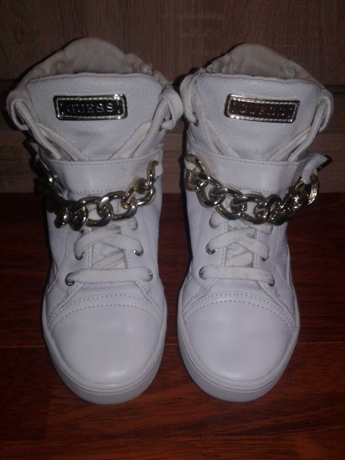 Buty Damskie Białe Guess Rozmiar 35