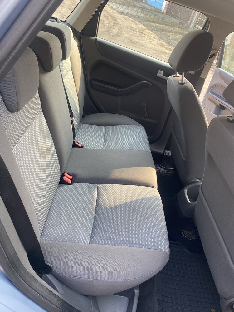 Ford focus 1,8 super stan
