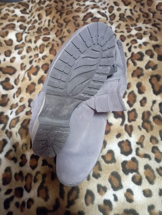 Сапоги осінні жіночі