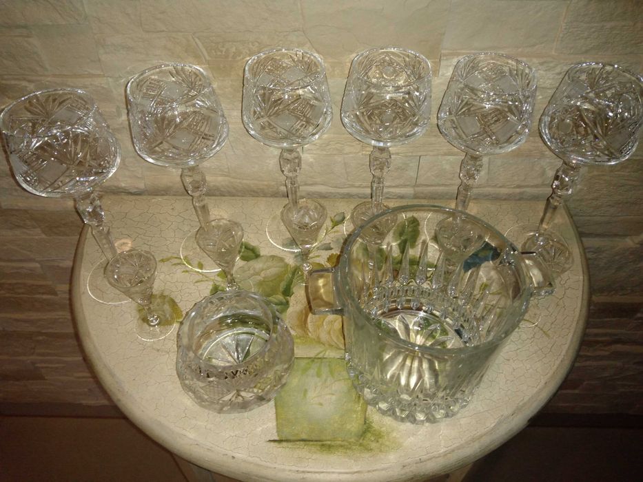 Zestaw pięknych kryształów w idealnym stanie cena za całość