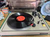 Gramofon LENCO L830 DD
