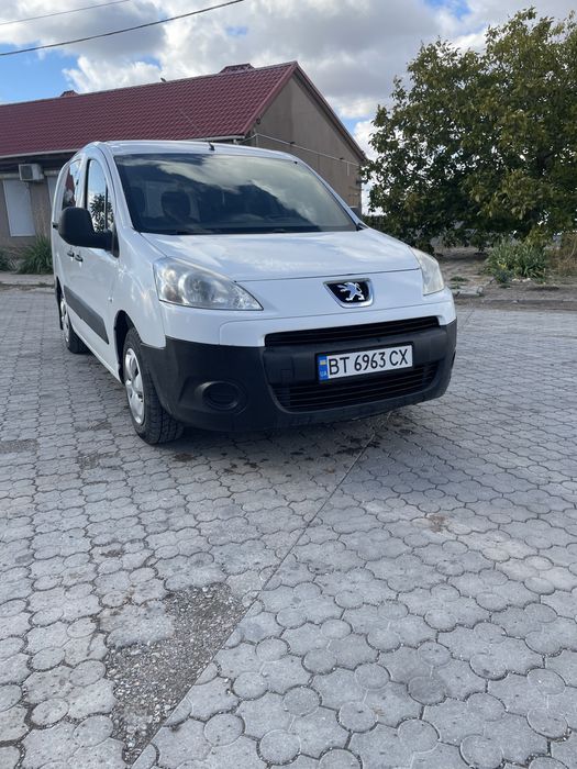Пежо партнер